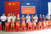 Châu Thành:  Tặng 1.146 phần quà cho các hộ nghèo, hộ cận nghèo và hộ nghèo tỉnh