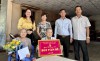 Châu Thành: Thăm tặng khánh mừng thọ cho đảng viên 95 tuổi, 90 tuổi