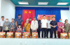 Công đoàn cơ sở Cục Hải quan Tây Ninh tặng quà Tết cho người dân có hoàn cảnh khó khăn