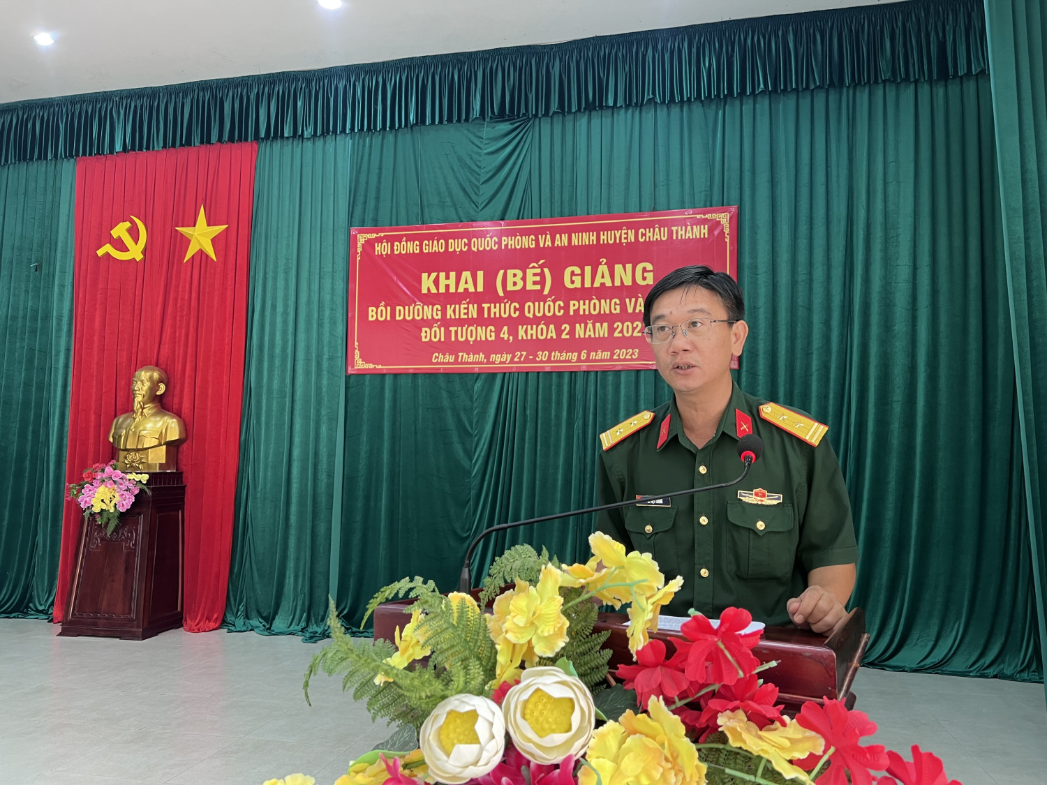 Châu Thành: Khai giảng lớp bồi dưỡng kiến thức quốc phòng- an ninh năm 2023