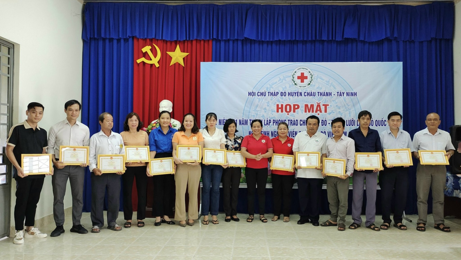 Châu Thành: Họp mặt kỷ niệm 161 năm thành lập Phong trào Chữ Thập đỏ - Trăng lưỡi liềm đỏ quốc tế