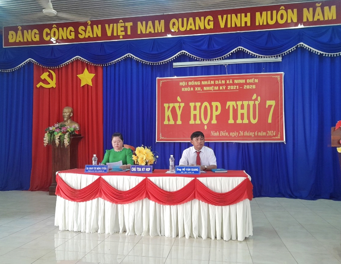 Ninh Điền: Tổ chức kỳ họp thứ 7 Hội đồng nhân dân xã (Khoá XII)