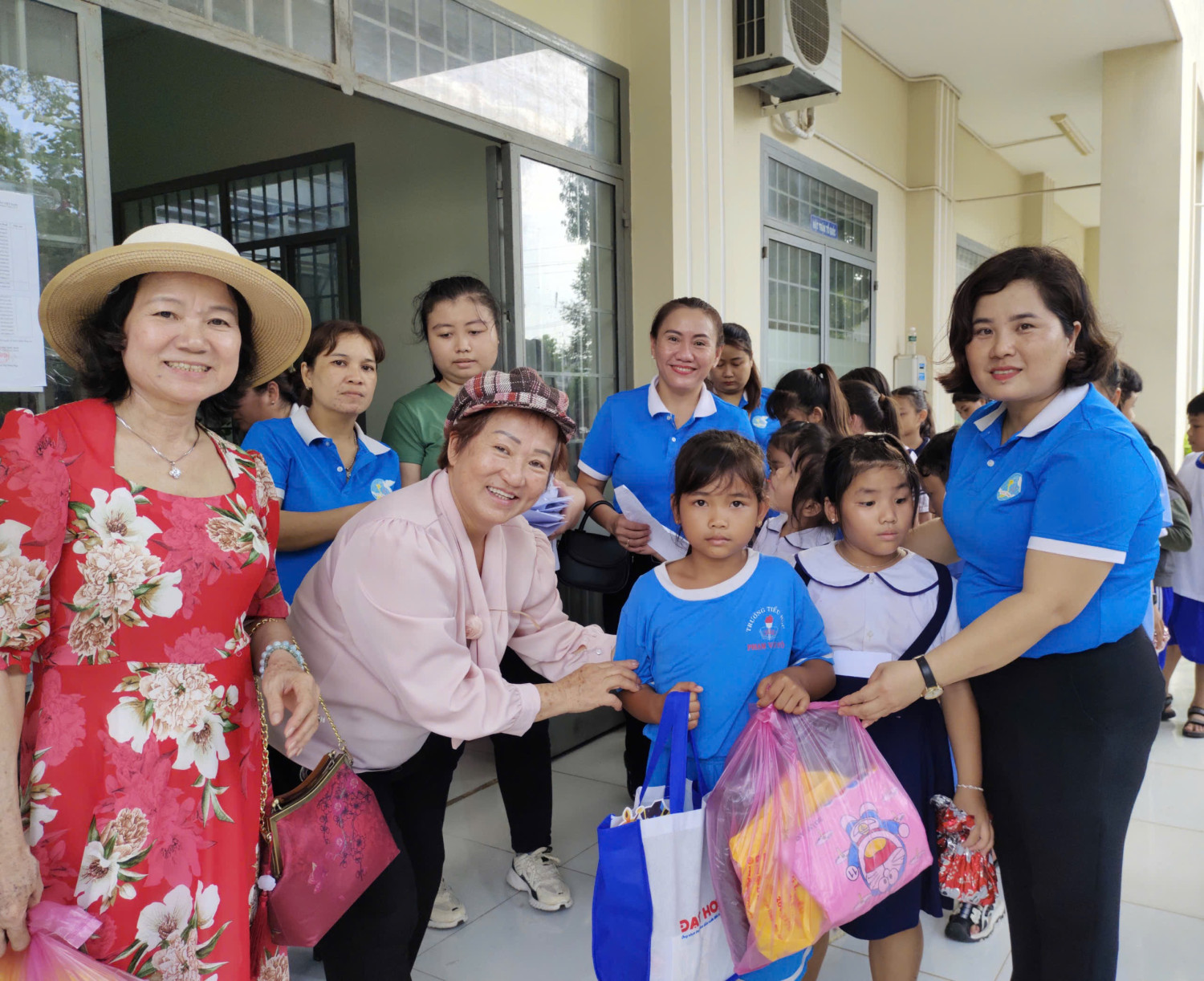 Hội LHPN huyện Châu Thành: Tổ chức chương trình Vui tết Trung thu cho các em thiếu nhi